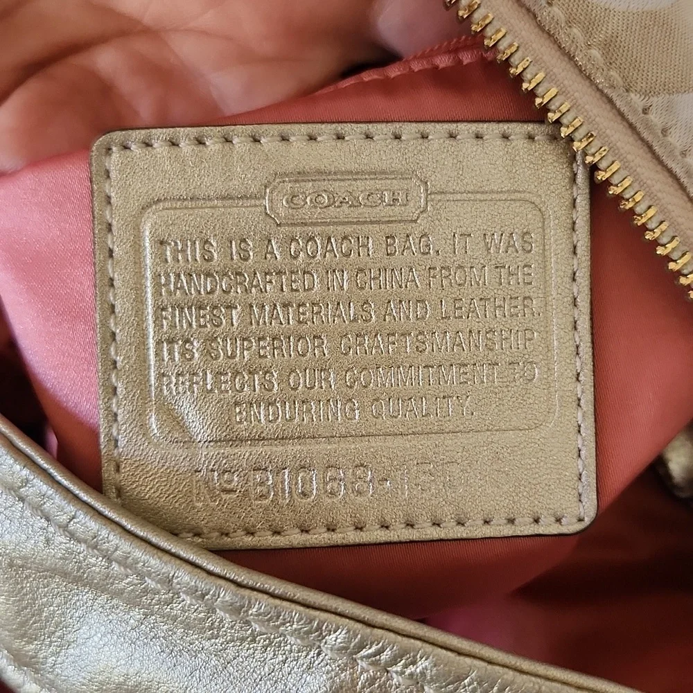 COACH Kristin Hobo Bag Champagne Gold Monogram Y2K Vintage